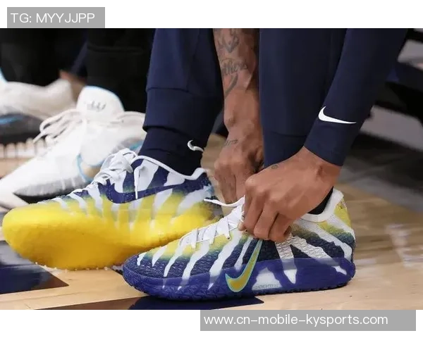 杜克大学球员展示球队专属莫兰特Ja3PE配色引发热议